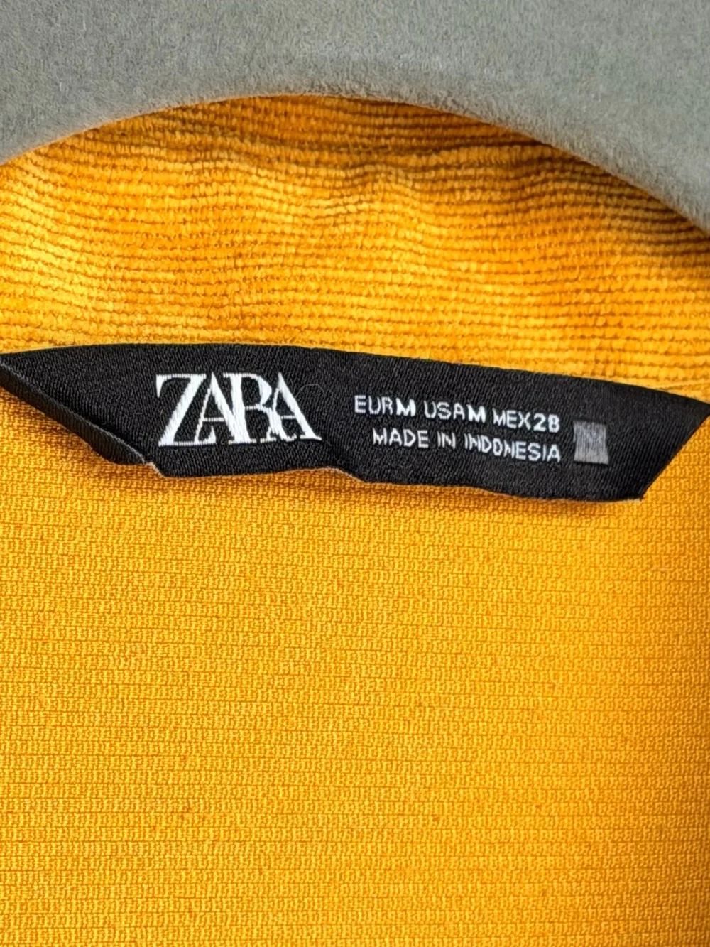 Zara Mustard Yellow Corduroy Shirt Jacket
